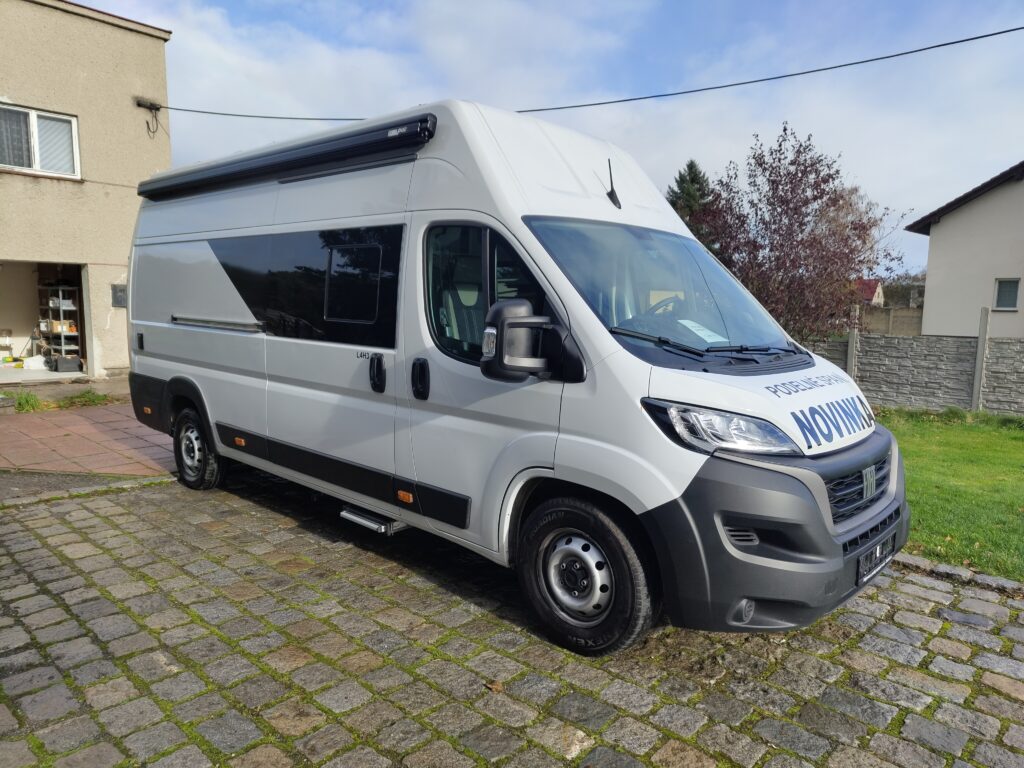 Fiat Ducato, Podélné spaní, 4 osoby